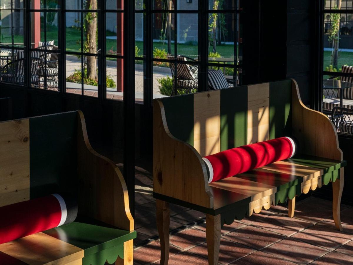 Esquisse Design Hotel Telavi Buitenkant foto