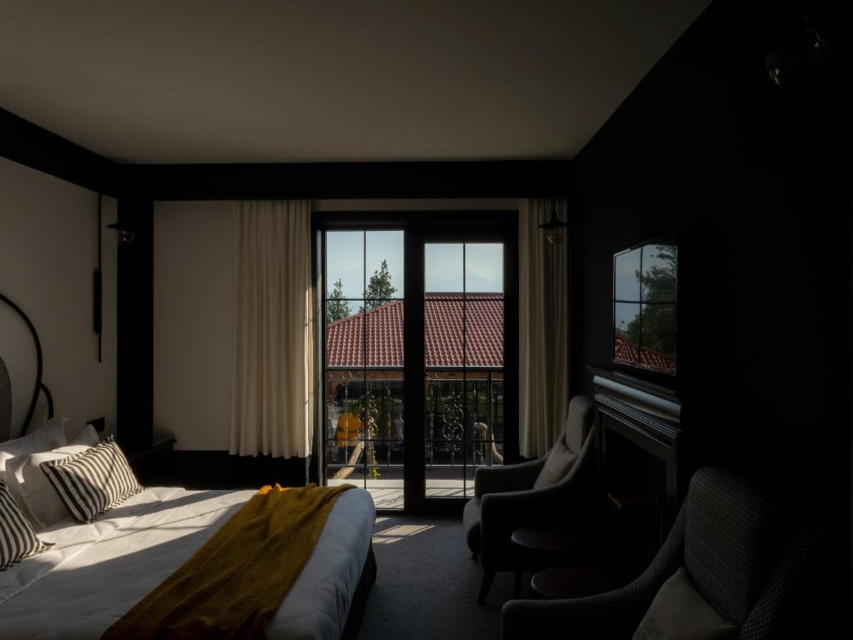 Esquisse Design Hotel Telavi Buitenkant foto