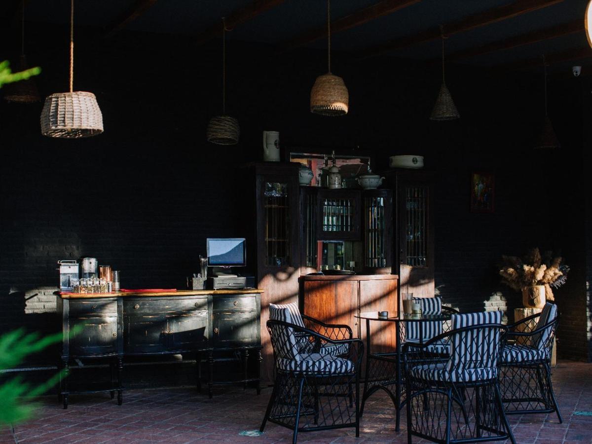 Esquisse Design Hotel Telavi Buitenkant foto